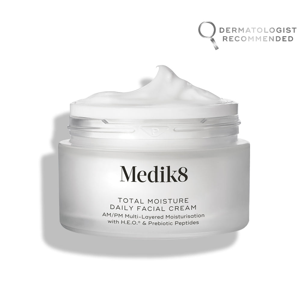 MEDIK8 TOTAL MOISTURE DAILY FACIAL CREAM™ 50ml
AM/PM Multi-Layered Moisturisation with H.E.O.® & Prebiotic Peptides